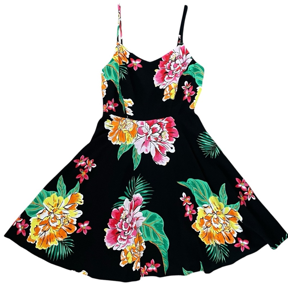 Old Navy | Women's Floral Fit and Flare Cami Dress Size Medium MINOR FLAW
